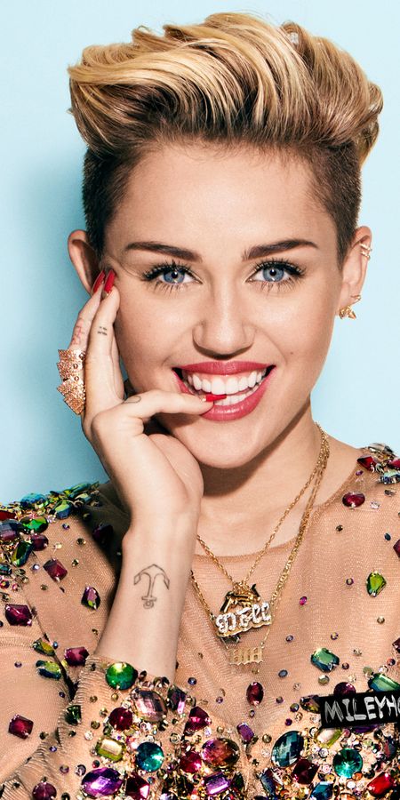 Phone wallpaper: Music, Smile, Face, Blue Eyes, American, Short Hair, Miley Cyrus, Lipstick free download