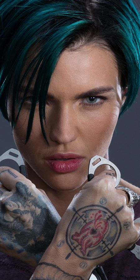 Phone wallpaper: Tattoo, Face, Movie, Short Hair, Actress, Ruby Rose, Xxx: Return Of Xander Cage free download