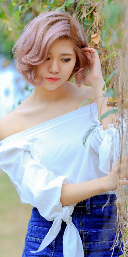 Phone wallpaper: Model, Women, Pink Hair, Asian, Short Hair, Depth Of Field free download