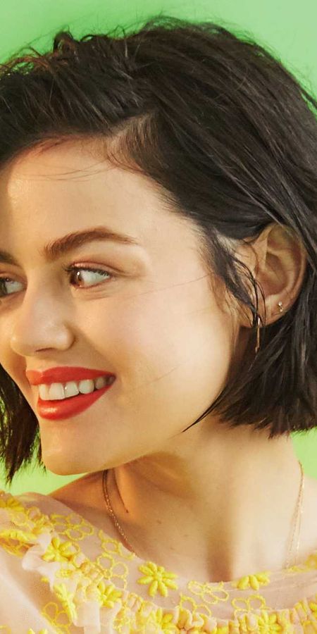 Phone wallpaper: Smile, Face, Brunette, Celebrity, Short Hair, Actress, Lipstick, Lucy Hale free download
